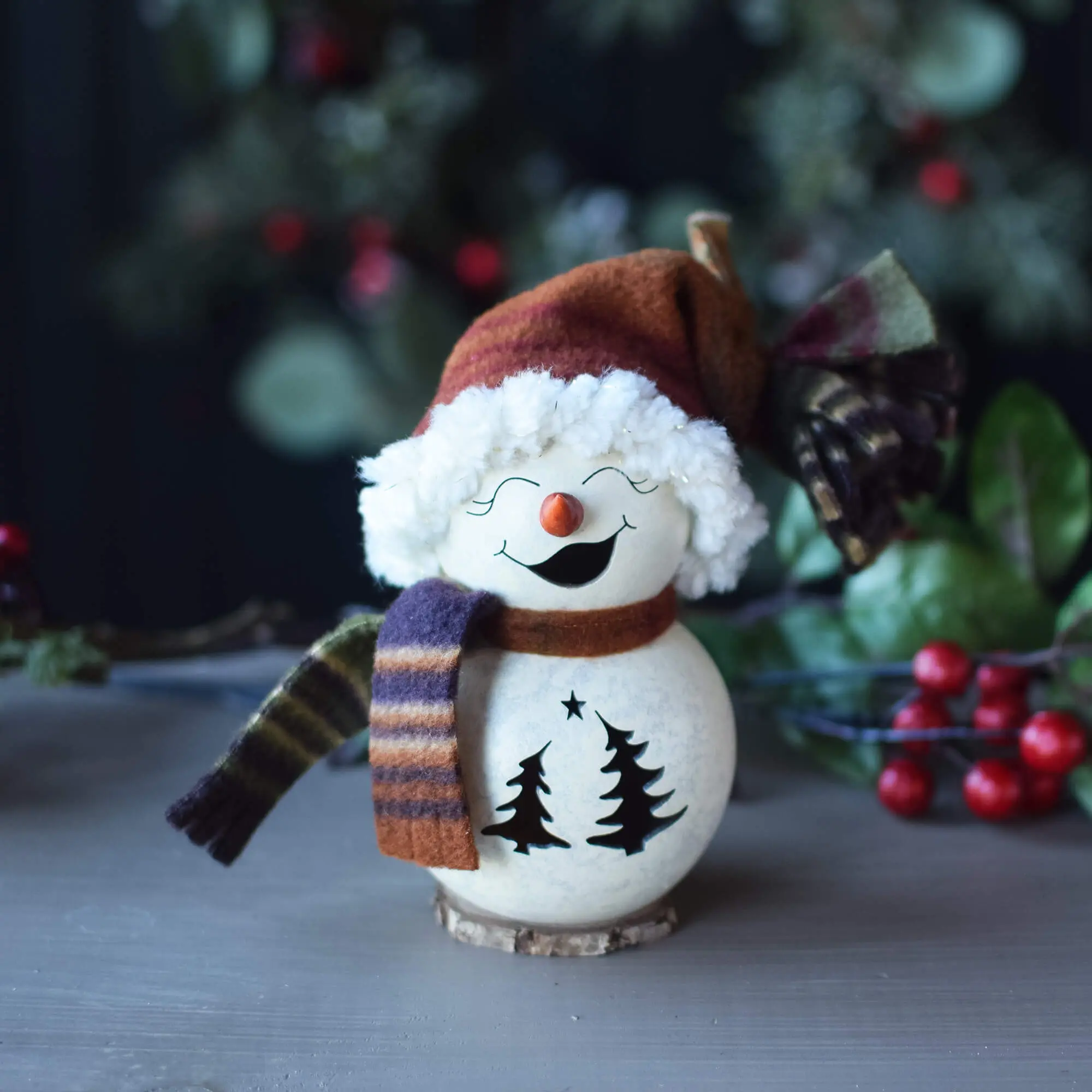 Hand-Crafted Snowman Gourd - Everleigh Tiny
