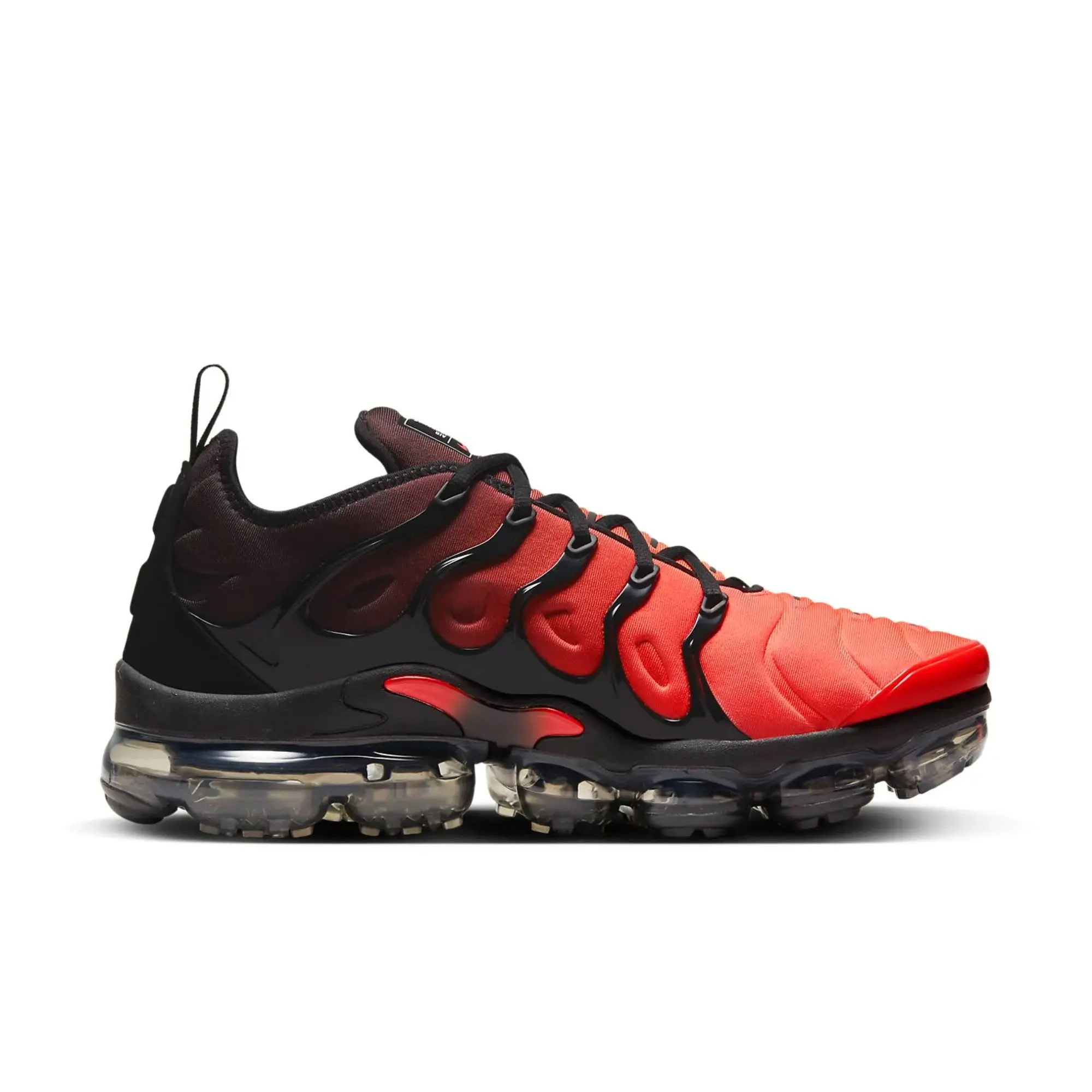 Nike Air VaporMax Plus “Darth Maul” Black Red Gradient Lifestyle Sneakers VaporMax Air Cushioning Tuned Air Inspired Upper TPU Cage Design Streetwear Running-Inspired Shoes Bold Star Wars Themed Colorway Premium Performance Comfort Shoe