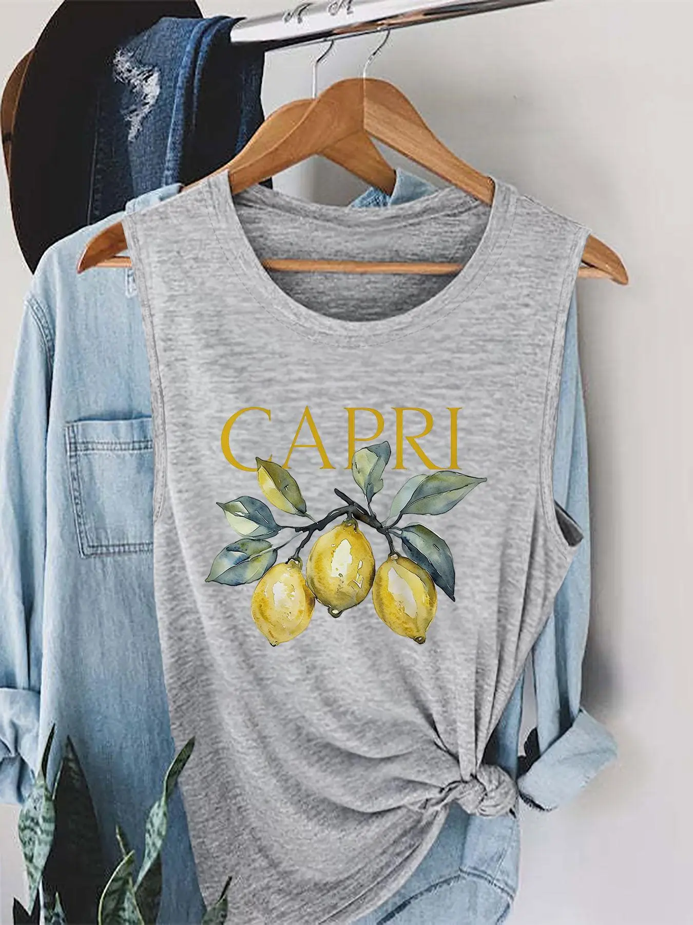 Women's Tropical Lemon Print Round Neck Tank Top, Casual Fitted Sleeveless Top for All Seasons, Summer Clothes Tops, Ladies Clothes for Daily Wear, Socks