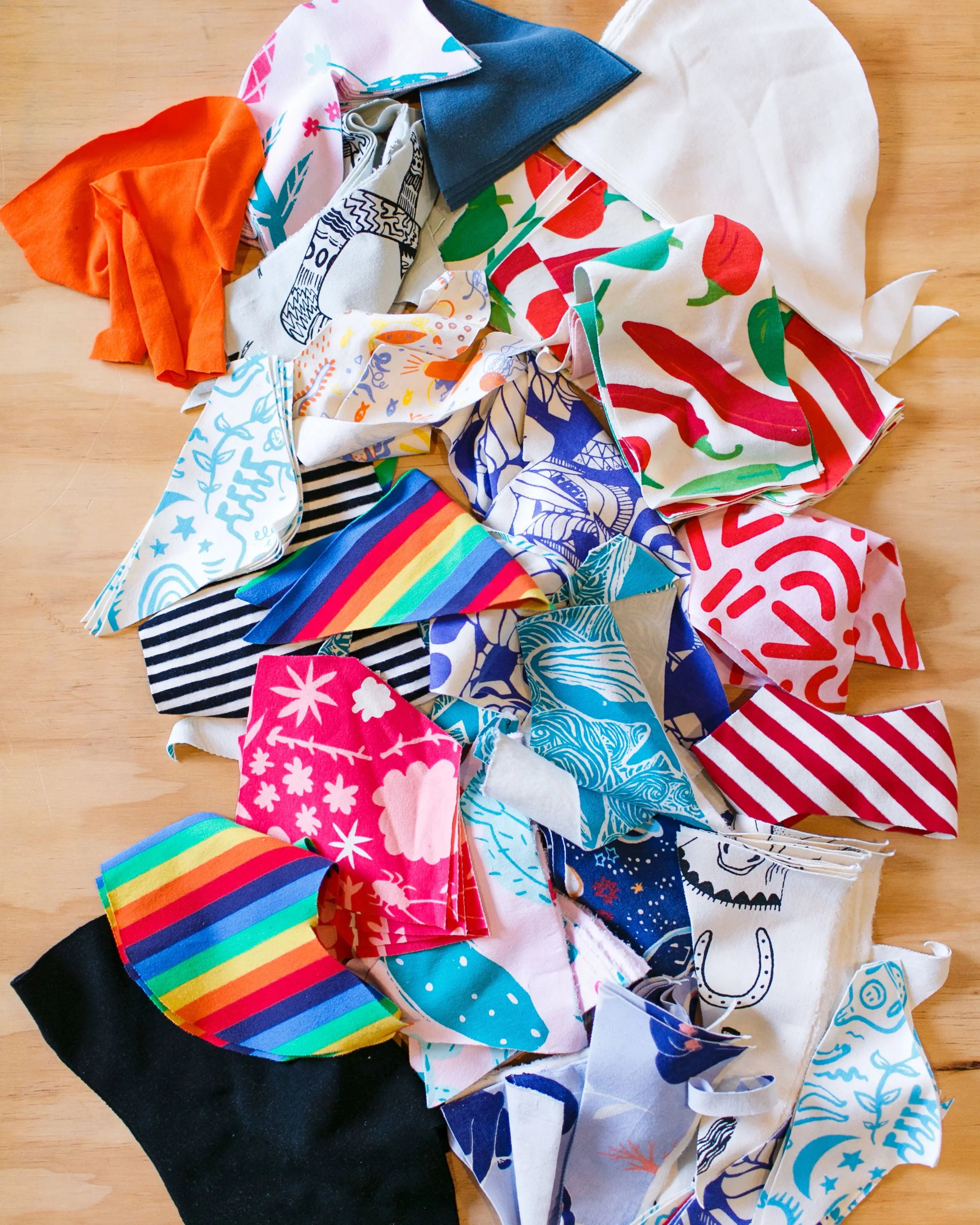 Scrap Fabric by the pound Scrap Fabric by the pound