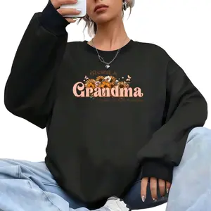 Being a Grandma Makes My Life Complete – Cozy Floral Sweatshirt for Grandmothers