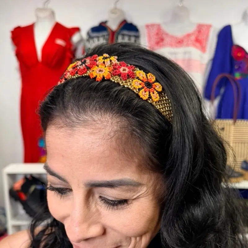 Diadema de Chaquira - hair clips hand made in Mexico - broche de cabello hecho a mano - artesanía mexicana-