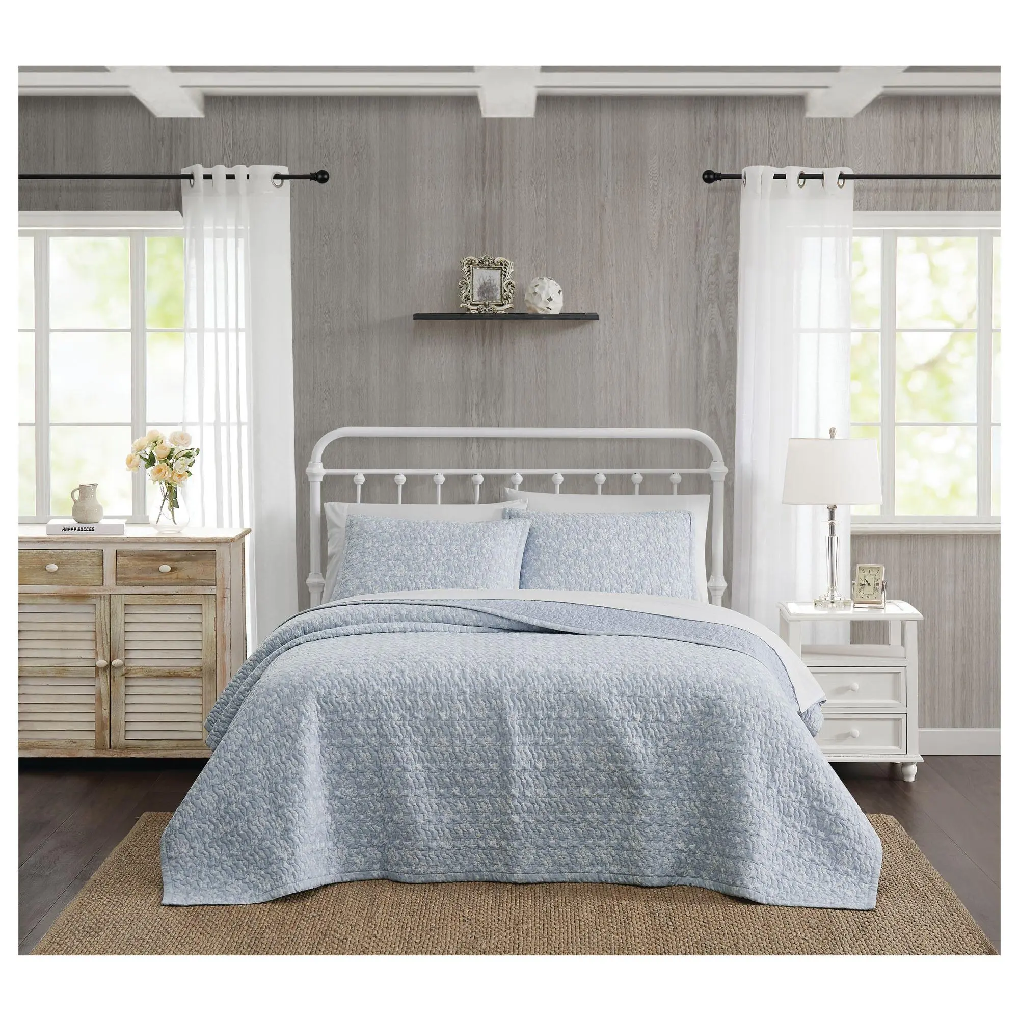 The Farmhouse by Rachel Ashwell Majesty Twin/Twn XL Quilt Set