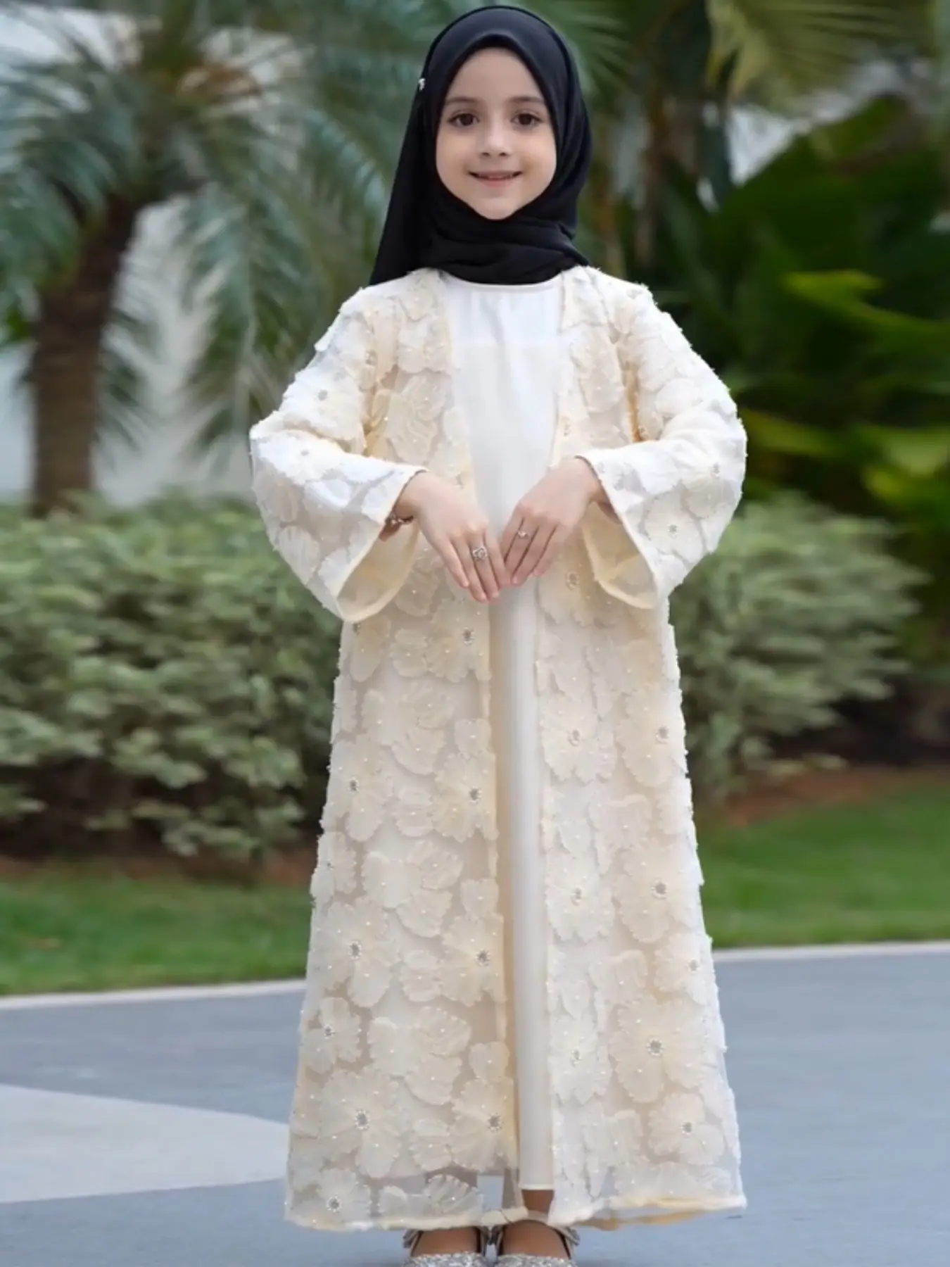 Middle Eastern Muslim Girl Set 2-Piece Satin Dress and Flower Beaded Open  Abaya, Casual Loose-Fitting, All Seasons - TikTok Shop
