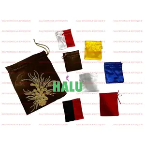 Bolsas Para Los Caracoles De Santo Oya/ Bags For Your Saint's Shells/ Santeria IFA