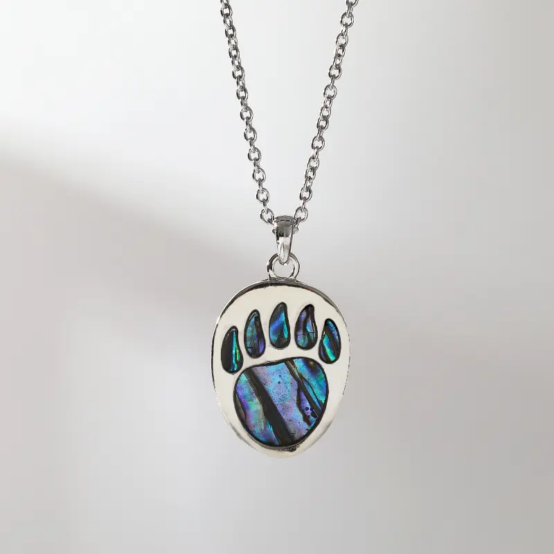 Paua Shell Bear Paw Pendant Necklace, Unisex Fashion Jewelry on Black Cord, Animal-Themed Costume Jewelry Gift Idea, Gift Ideas, Valentine's Day, Casual Wear, Chain Jewelry Necklaces