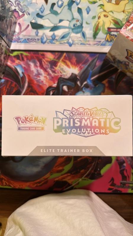 Pokemon TCG: Scarlet & Violet - Prismatic Evolutions ETB - SEALED