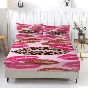 Lip and heart pattern printed bedspread, warm and cozy Leopard Print Bedding with 3D digital printing in high saturation tones, easy to maintain. Perfect for decorating a girl's bedroom, includes 1 bedsheet and 2 pillowcases