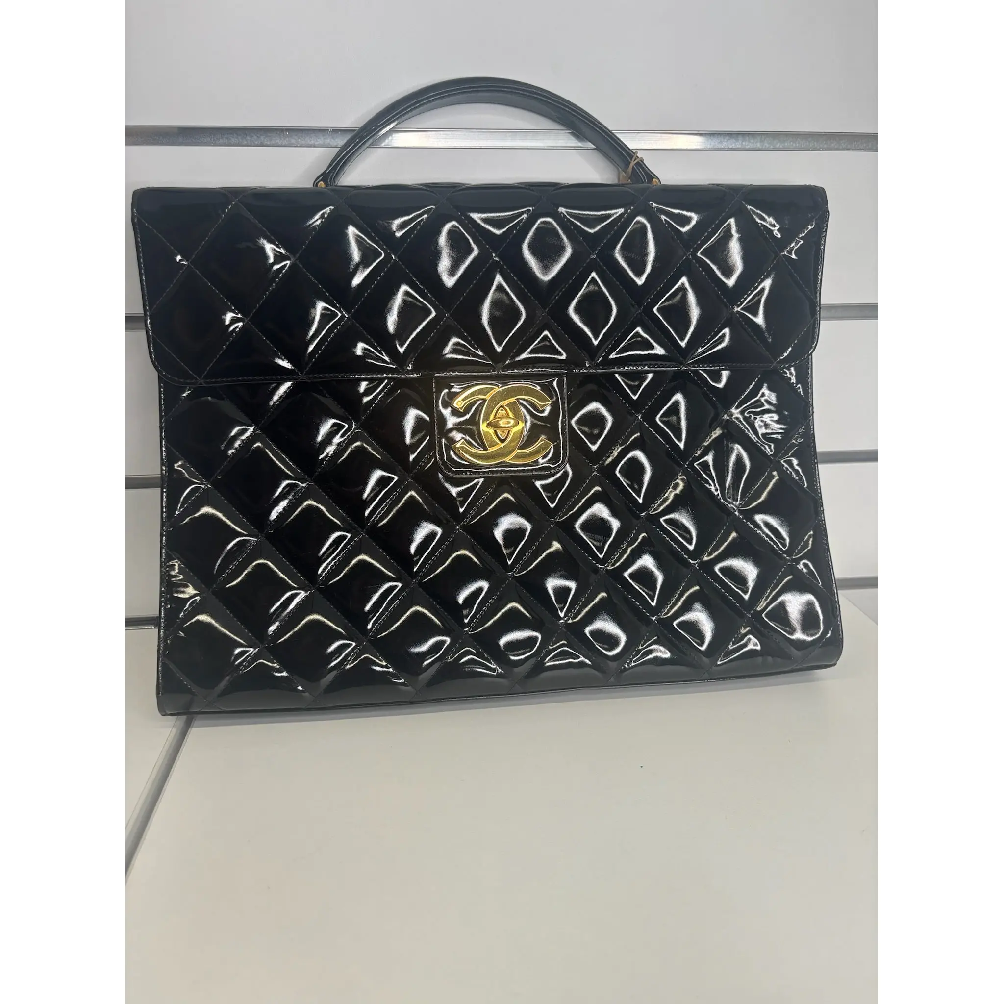 Pre-owned Leather Top Handle Bag Chanel Patent Briefcase (JP)