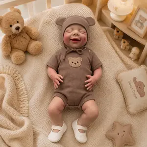NO.5  17.72 inch baby girl doll，silicone doll，Reborn doll，Washable material，Can be cleaned with water，Realistic appearance，Suitable for companionship and role-playing toy dolls