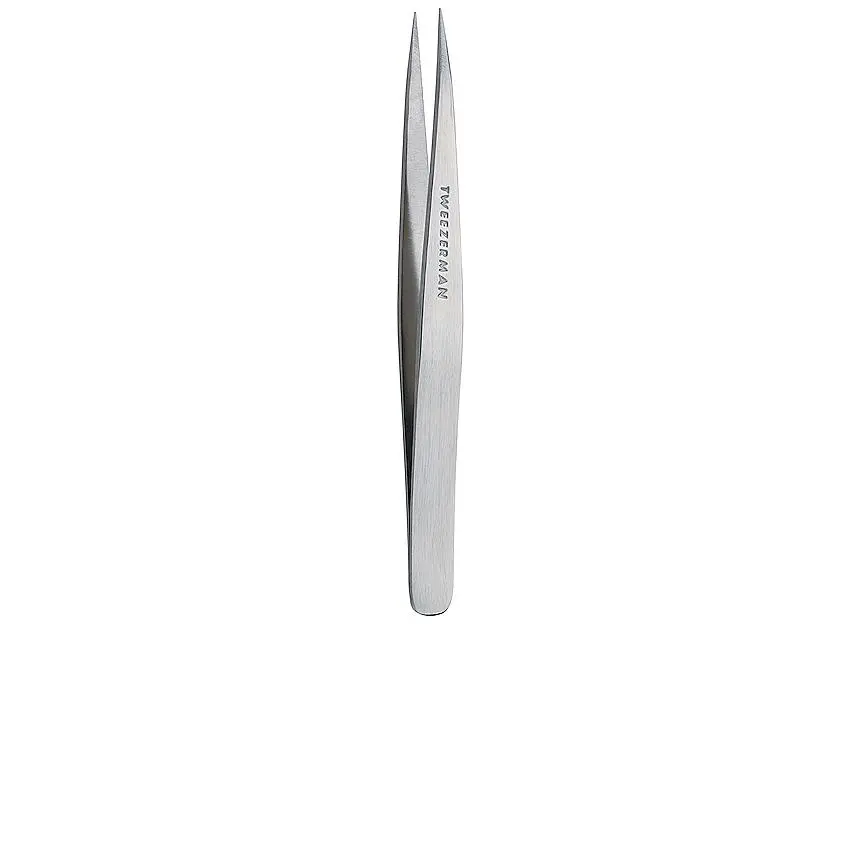 TWEEZERMAN Point Tweezer Classic in Stainless Steel TWEEZERMAN Point Tweezer Classic in Stainless Steel
