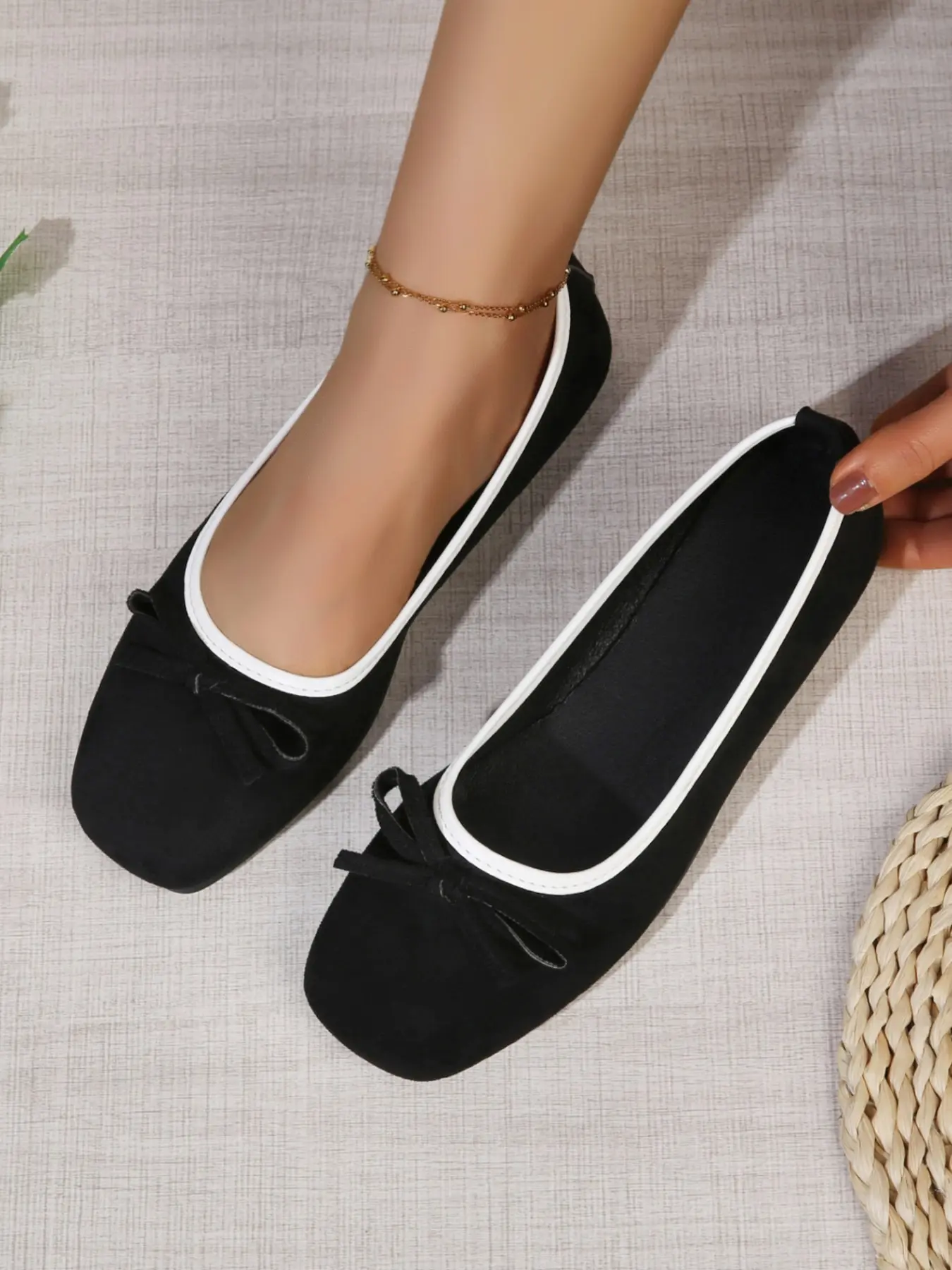 Women's Vintage Velvet Square Toe Ballet Shoes, Bow Decor, Soft Sole Comfort, Simple Versatile Design, Perfect for Daily Commute, Ballet Flats, Ballerina Flats, Footwear, Soft Soled Shoes