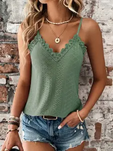 A women's casual and fashionable matcha green thin shoulder strap tank top, elegant and fresh style summer top, suitable for daily outdoor activities, vacations and other summer leisure occasions