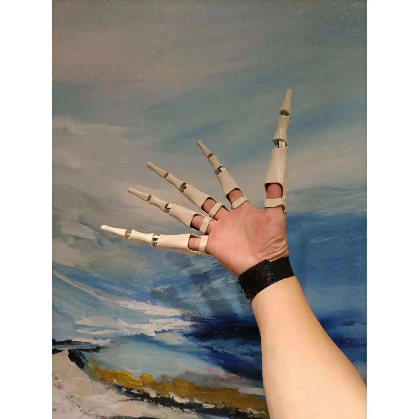 White bone style (one pair)