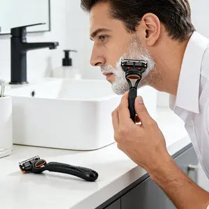 Men's Disposable Shaver, Manual Shaving Kit with Shaving Razors and Replaceable Metal Blades, 6-Layer Design for Facial Hair and Beard Trimming - Designed for Daily Easy Use and Cleaning, Ensuring a Smooth Shaving Experience