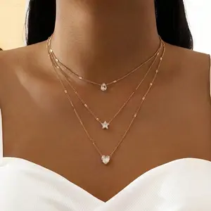 1-Piece Layered Crystal Necklace Set - Delicate Chains with Heart & Star Charms, Elegant Sparkling Statement Jewelry for Women's Daily Fashion and Special Occasions, Perfect Gift Choice with Adjustable Length Design