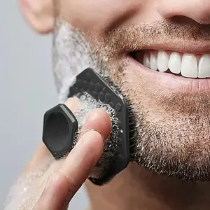 Summer Silicone Facial Cleansing Brush for Men, Portable Mini Handheld Massage Scrubber, Ideal for Beard Trimming and Grooming