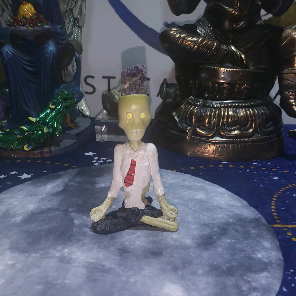 Zombie figurine with African Amethyst