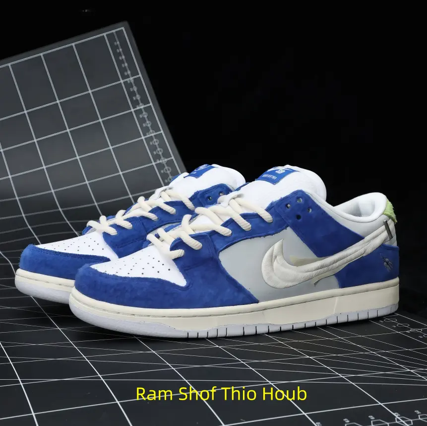 Full Cushion Ball Trainers, Stable Sports Footwear for Daily Training and Light Matches