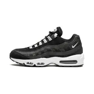 Air Max 95 "Black / Pure Platinum" DM0011 009