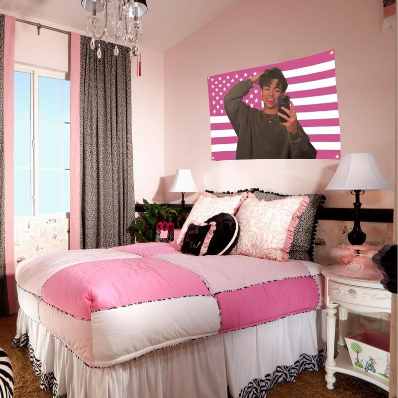 3x5 Ft Malachi Barton Flag ,Pink american malachi barton flags Tapestry,Funny poster For College Dorm Room Decor,Outdoor Parties, Gift,Tailgates Yard,Poster for Bedroom Decoration,Four Brass Grommets bedroom decor Home Textile