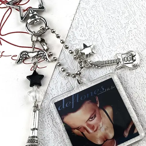 Creative Acrylic Comic Frame Keychain, Guitar Microphone Pendant, Valentine's Day Gift, Cute Chain Print, All Seasons, No Choking Hazard, Keychain Jewelry, Trendy Cute Keychain, Cool Keychains, Key Accessories, Cute Keychains For Car Keys
