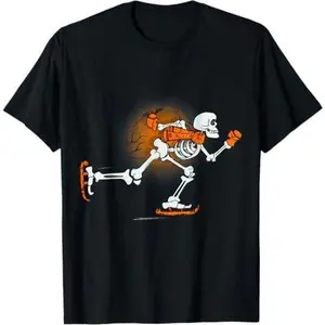 Funny Skeleton Ice Skating Halloween Skating Skeleton Skiing T-Shirt