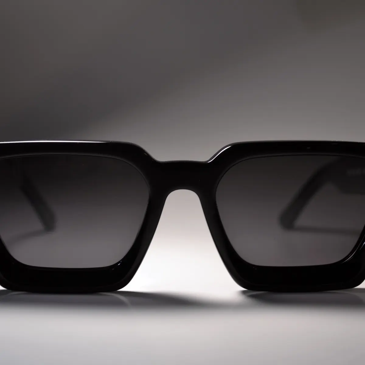 XHALE LENS ‘STATEMENT’ (BLACK)