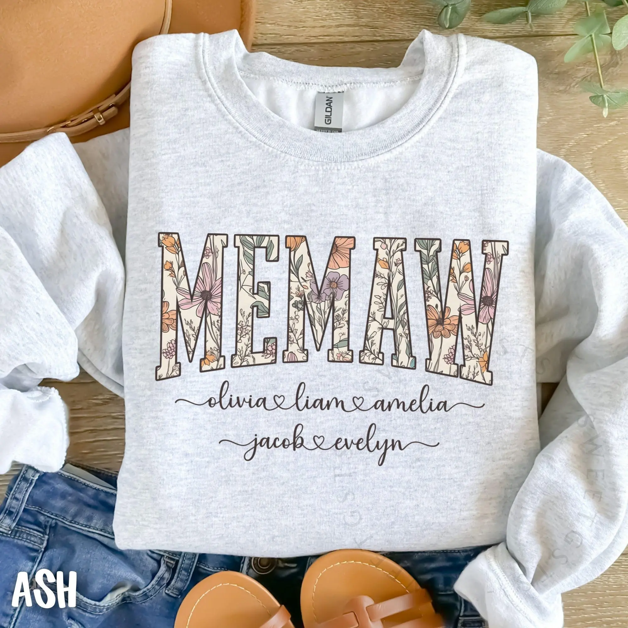 Custom Memaw Sweatshirt with Kids Names, Personalized Gift for Memaw, New Memaw Gift, Pregnancy Reveal to Grandma