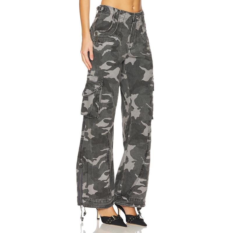 Jaded London Trooper Cargo in Black Camo