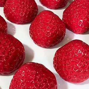 Strawberry Shaped Squeeze Toy, Cute Strawberry Squeeze Toy, Stress Relief Squishy, Stress Relief Toy for Office Workers & Students, Fun Desk Accessory for Adults