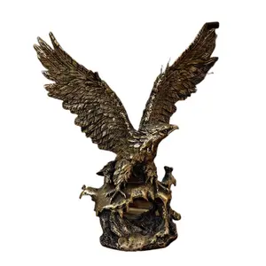 Luxury resin eagle ornaments, book tabletop ornaments, high-end home furnishings, for elders and colleagues, grand plans/lucky eagle beautiful moral ornaments
