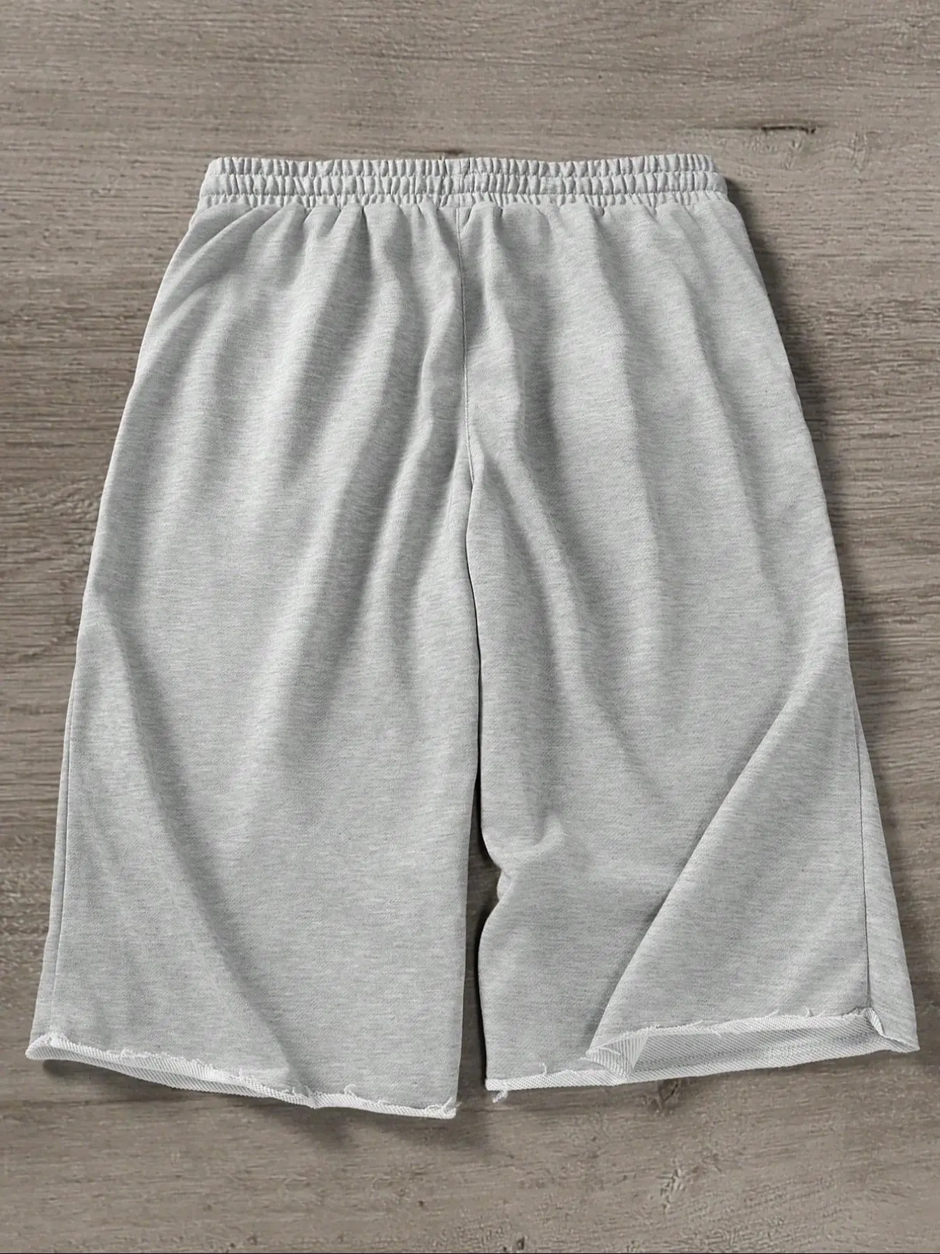 Elastic Waist Breathable Capri Shorts