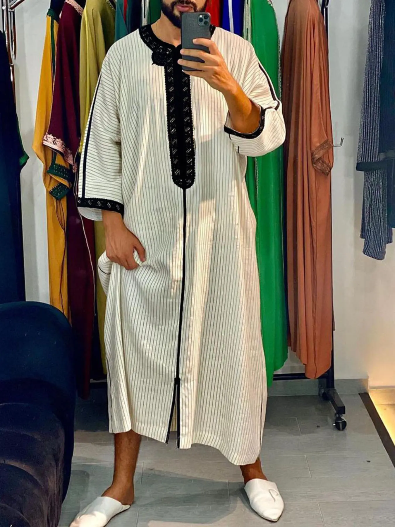 Men's Long Sleeve Shirt Casual Muslim Embroidered Robe, Islamic Robe, Thobe, Traditional Arabic Robe, Comfortable and Stylish, Perfect for Daily Wear, High-Quality Fabric