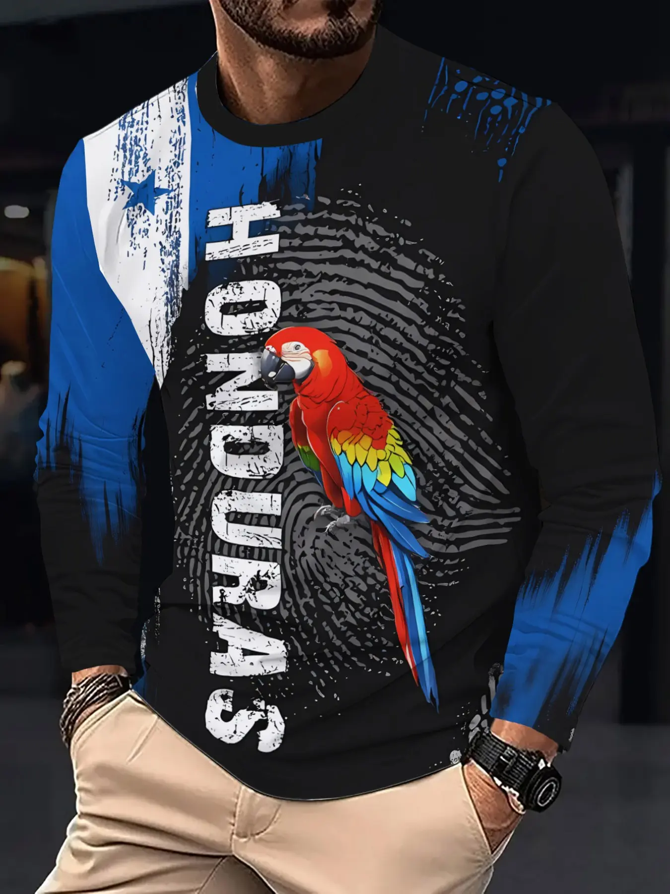 Men Honduras Flag Scarlet Macaw Parrot Print Long Sleeve Shirt, Vintage Fingerprint Graphic Patriotic Sweatshirt, Breathable Slim Fit Crew Neck Tee, Breathable Workout Shirt For All Seasons Outdoor Sports Running, Workout Athletic Shirts