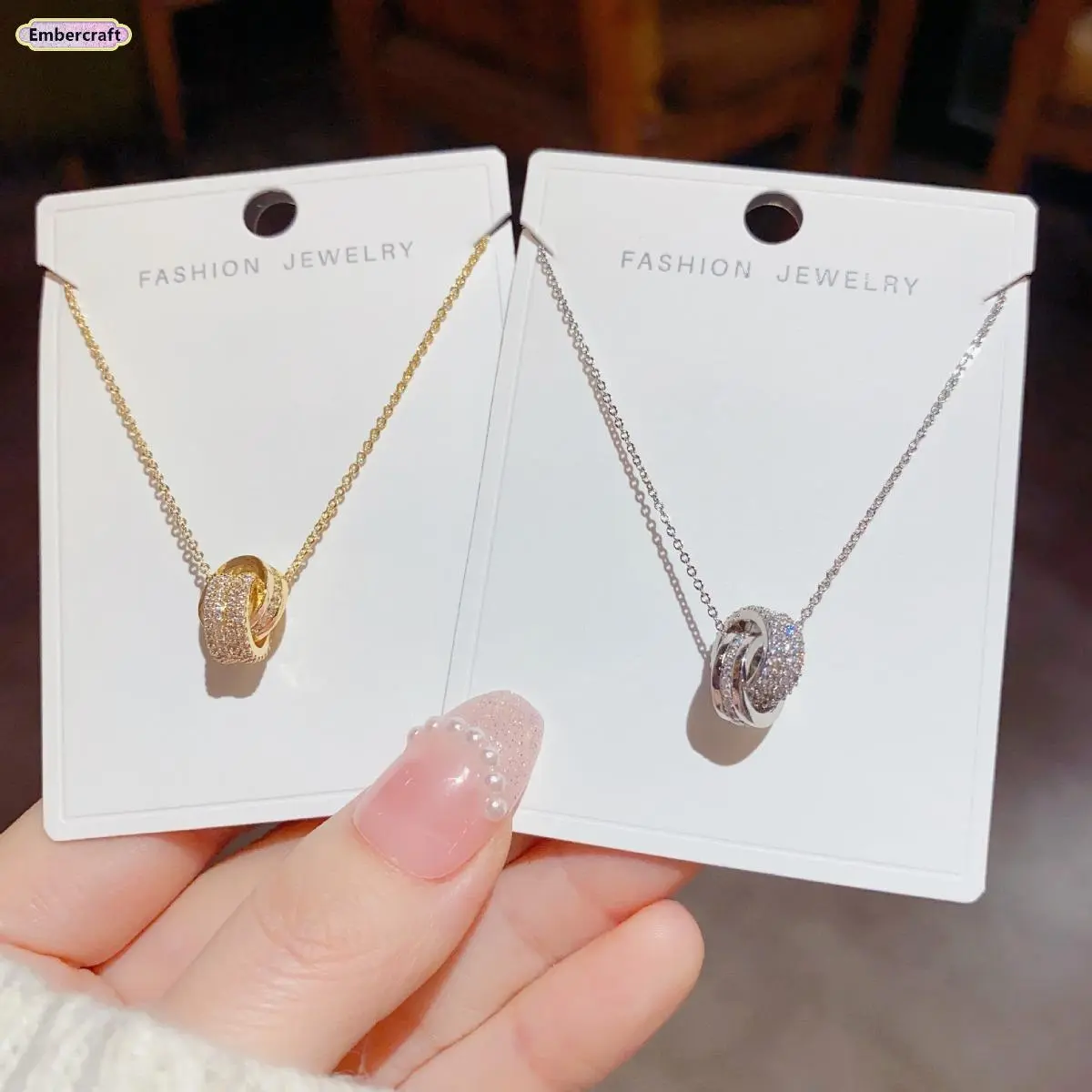 Women's Interlocking Double Ring Zircon Pendant Necklace, Sparkling Micro-Pave Crystal Sentimental Necklace, Elegant Minimalist Fashion Accessory for Daily Wear, Gift, Sentimental Necklaces