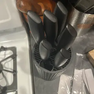 Knife Set,  8-Piece Kitchen Knife Set for Chef, Sharp Knife Set with Universal Knife Block, Anti-Rust Kitchen Knife Block Set,  (Black) Stainless Steel Cutting