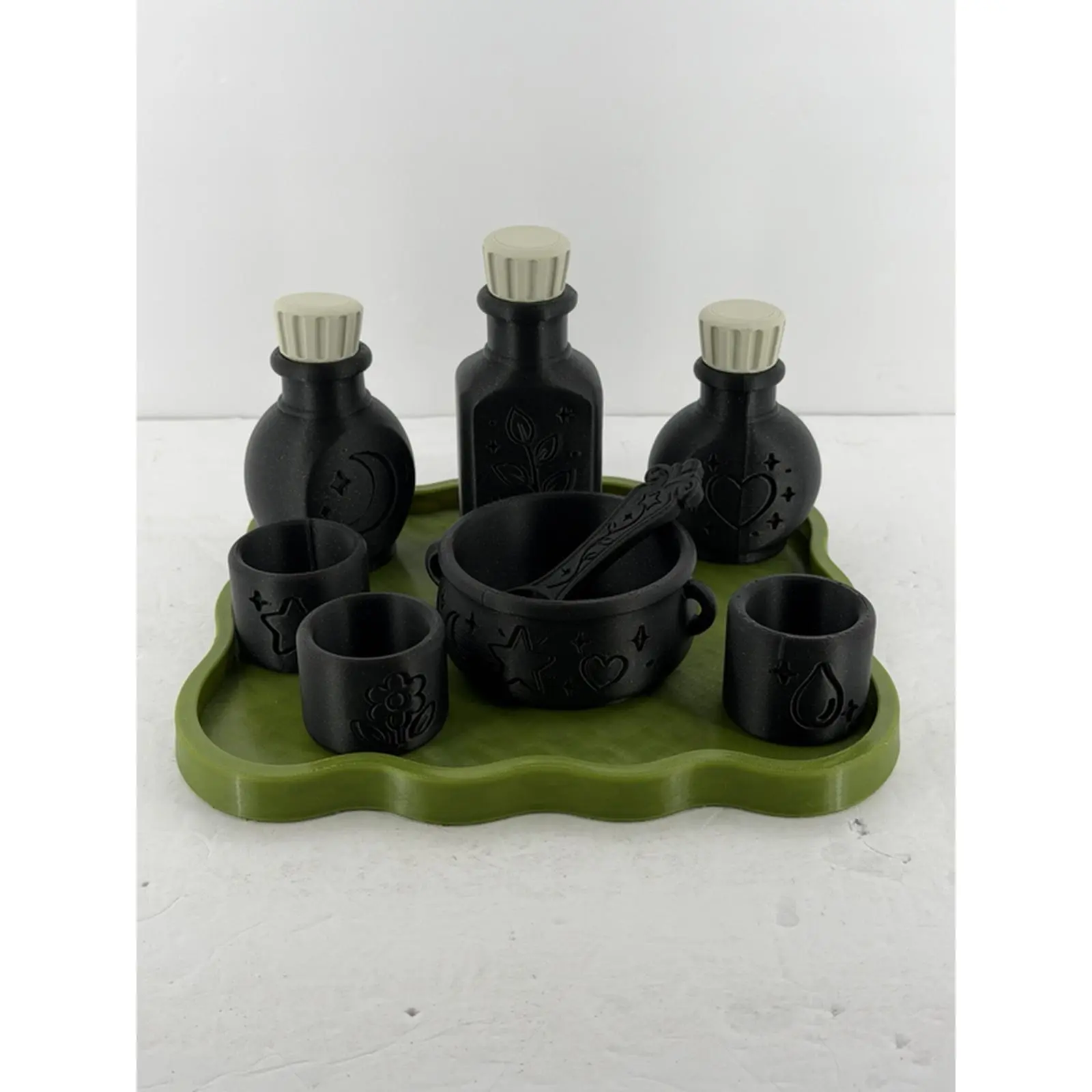 3D Printed Potion Bottle Set with Green Tray and Black Bottles for Fantasy Role-Playing Games