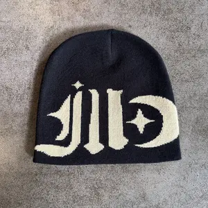 Black knitted hat, warm wool hat for autumn and winter, fashionable ski hat for men and women, outdoor windproof beanie, unisex hip-hop street style hat.