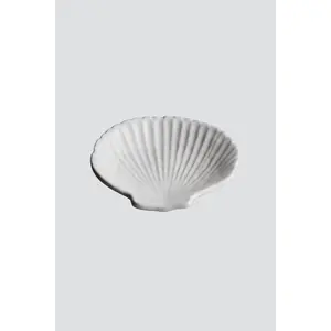 Classic Shell Dish