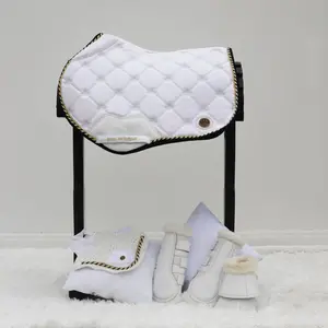 Royal Equestrian Saddle Pad Close Contact White Gold