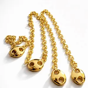 Maite Jewelry                                       DISTINCION MAITE Set Composed of Bracelet and Necklace Gold-Toned Chain Design