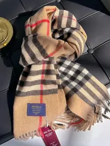 Women's Plaid Scarf Fall Winter Warm Wrap Vintage Versatile New Fashion Shawl, Stylish and Cozy Accessory for Cold Weather