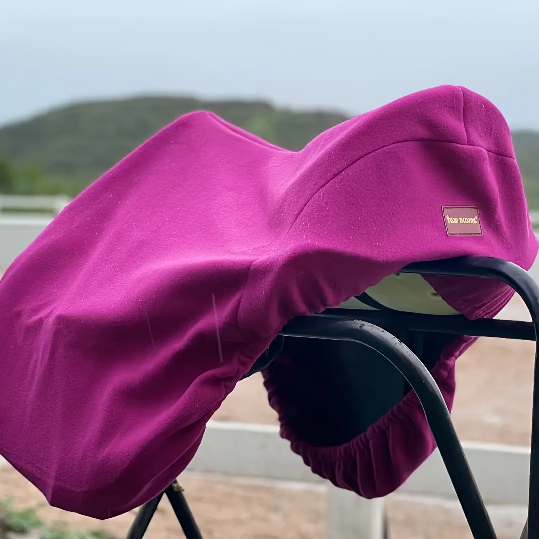 Soft Fabric Saddle Cover, Universal Large Size & Dressage Large Size, Dustproof and Friction Protection, Effective Horse Saddle Protector