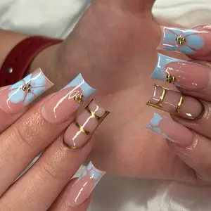 24pcs Medium Long Press-On Nails, Square Nails, Light Blue French Style, Petal and Leopard Print Design, Glossy Finish Nails, Easy Wear Acrylic False Nails Set, Floral Nail Art, Medium Length Nails, Stylish Nails