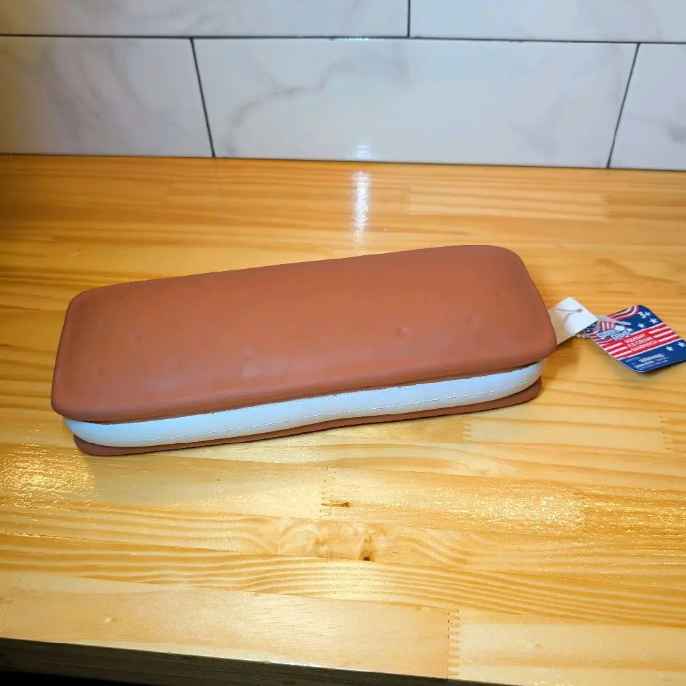 SUNNY DAYS!!  ICE CREAM SANDWICH SQUISHI !!  FOR AGES 3+. ( JUMBO SQUISHY )