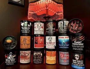 Horror Movie Candles, Halloween Lover Decor, Scary, Hand-Poure Soy Wax, Glitter Crystal, Spooky Season Gifts, Michael Myers, Creepy, Gothic