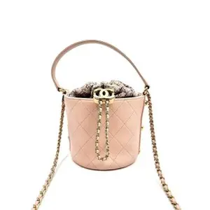 Pre-owned CHANEL As Shown Crossbody Bags HZ 0995 CC chain bucket drawstring bag in pink leather 26.01.17