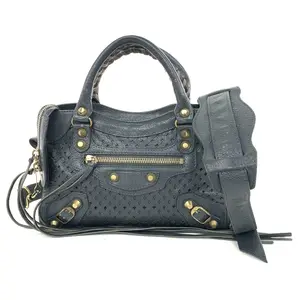 Pre-owned Balenciaga Leather Shoulder Bags 9.06'' R2419 Shoulder Bag C1361799575 0406 T4 Zoe