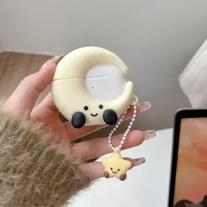 Cute Cartoon Moon Design Silicone Earphone Case with Star Stylish Keychain, Protection, 1 Count Decorative Earphone Protector Cover for AirPods 1 2 3 4 Pro2 Pro